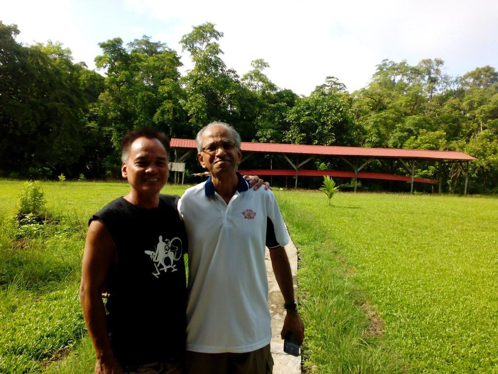 Mulu Village Exterior photo